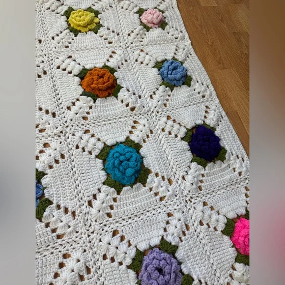 Vintage Crochet Afghan Blanket 3D Rose Throw Handmade Granny Square Fringed